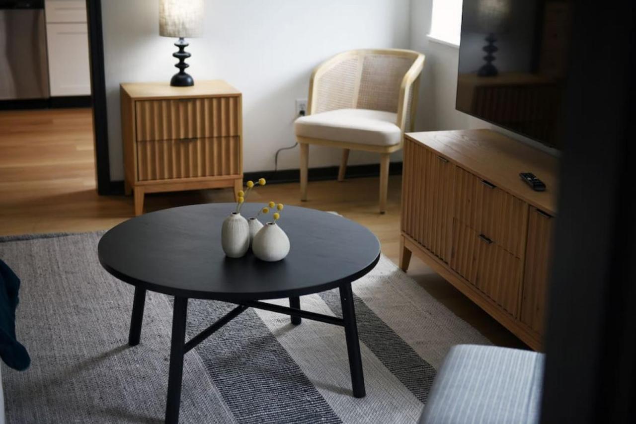 Hostwise - Butler St, Lower Lawrenceville, Brand New! Apartment *